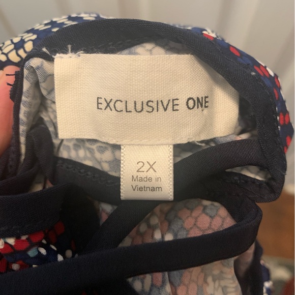 Exclusive One Womens Plus 2X Red/White/Blue Sleeveless Tank Top - Picture 4 of 4